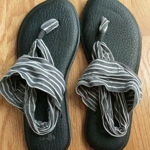 Sanuk sandal